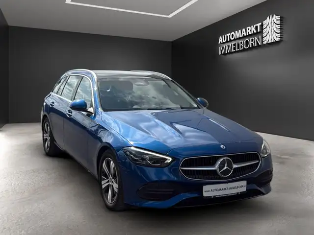 Mercedes-Benz C-Class view 2