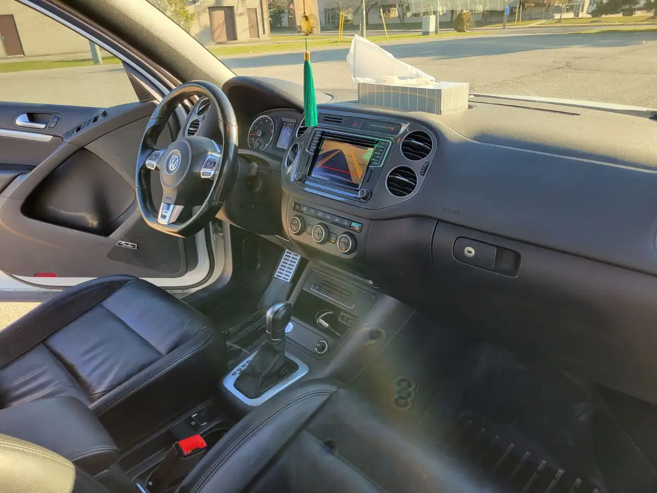 Volkswagen Tiguan снимка Volkswagen Tiguan