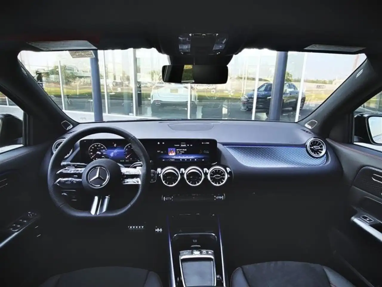 Mercedes-Benz GLA fotografie Mercedes-Benz GLA