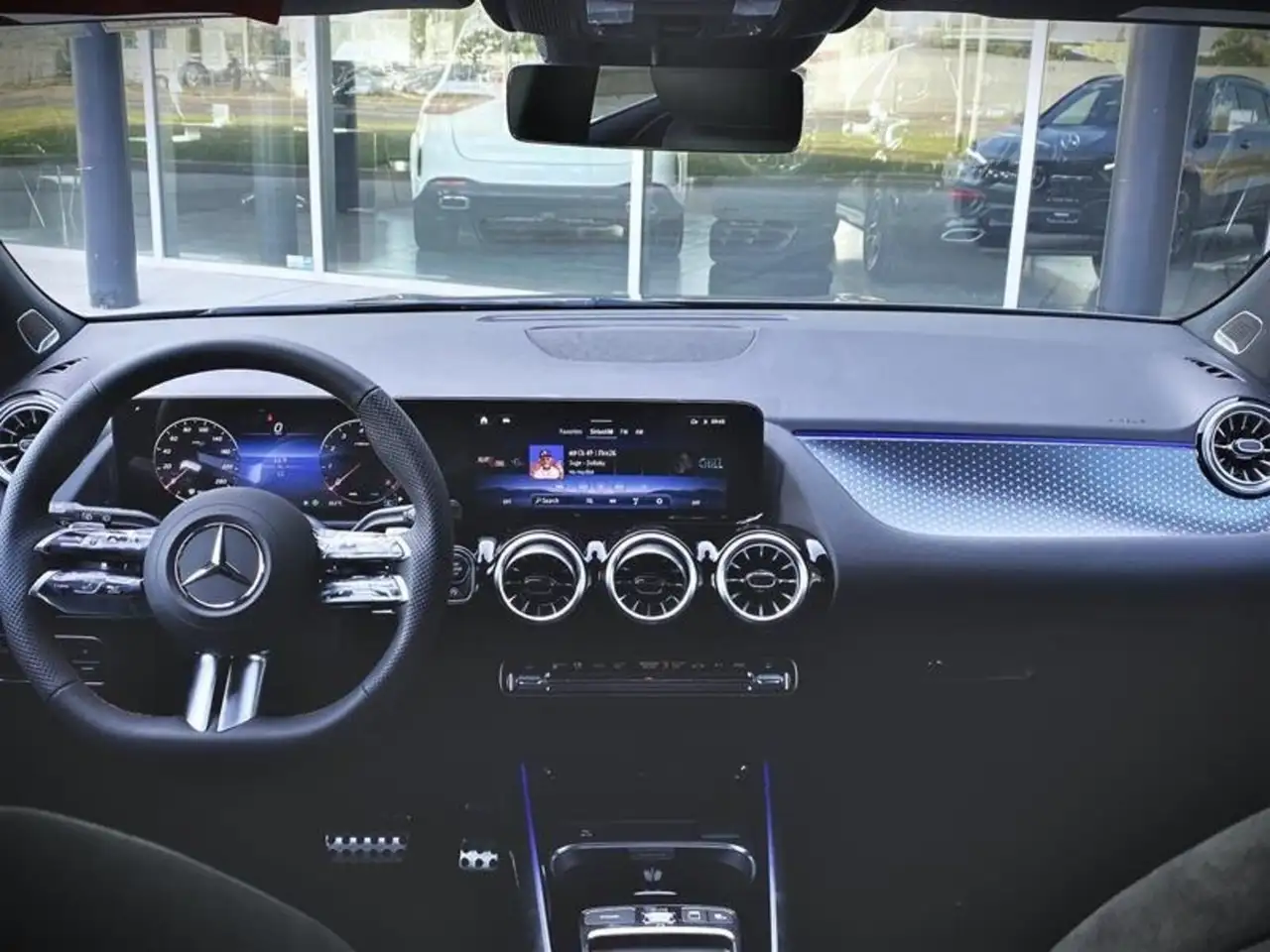 Mercedes-Benz GLA fotografie Mercedes-Benz GLA