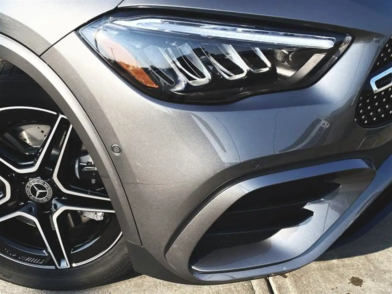 Mercedes-Benz GLA fotografie Mercedes-Benz GLA