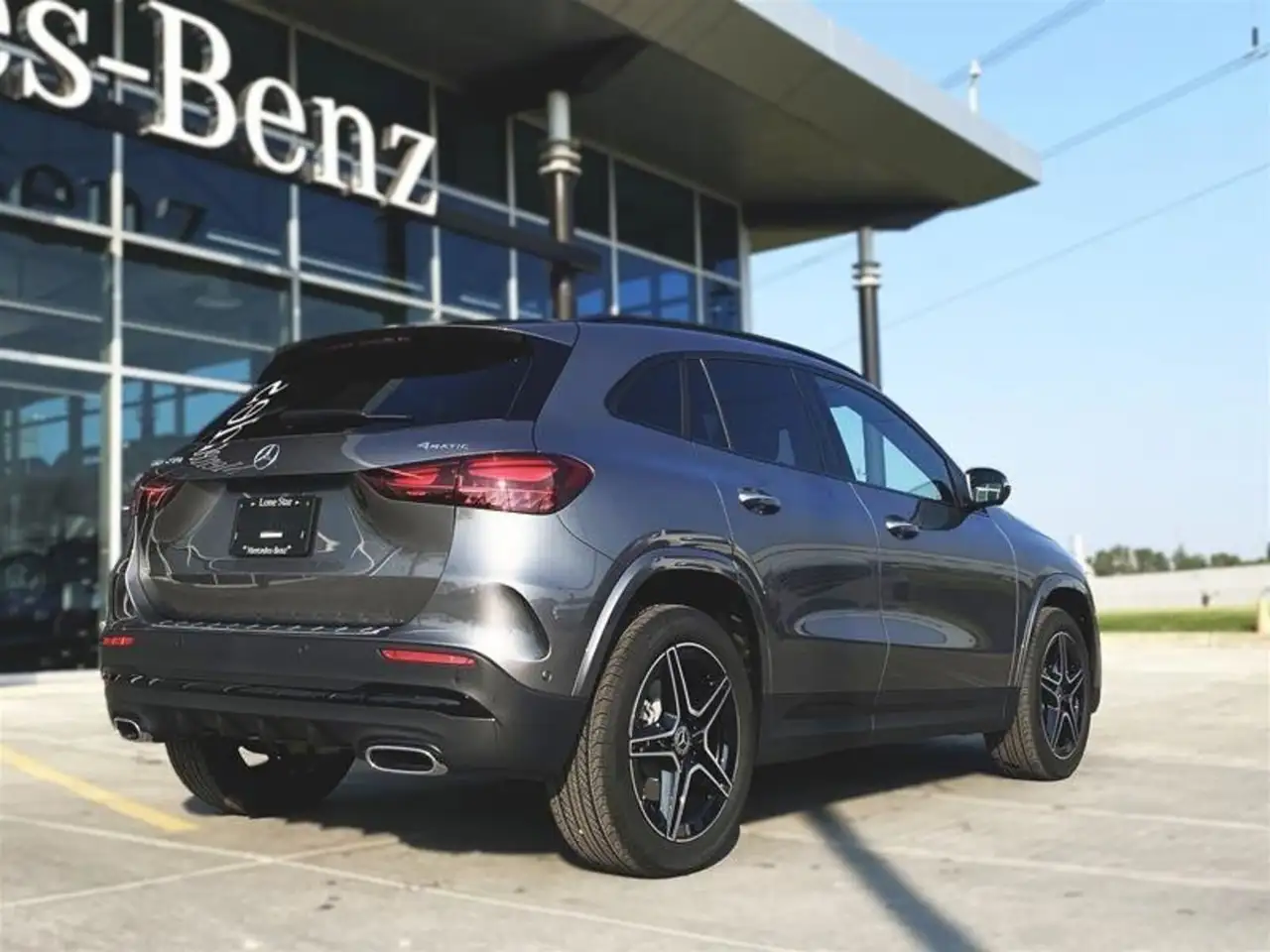 Mercedes-Benz GLA fotografie Mercedes-Benz GLA