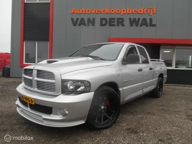 Dodge Viper SRT10 ram 1500