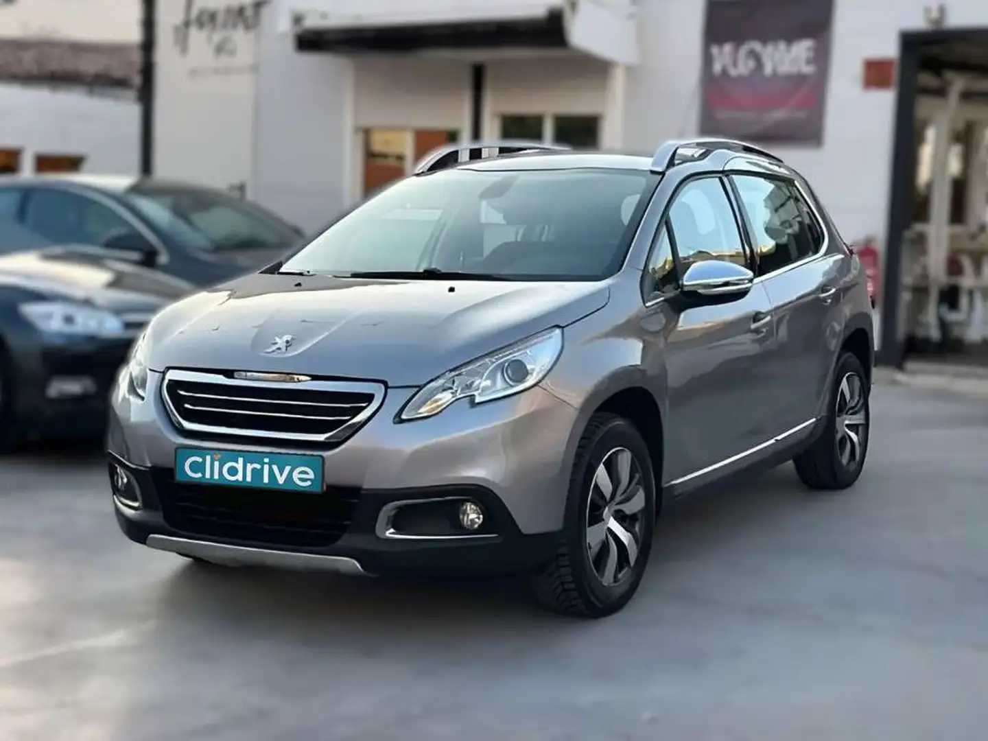 Peugeot 2008 1.6 e-HDI Allure 115 Gris - 2