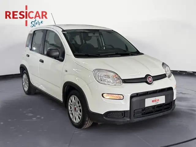 Fiat New Panda 1.0 FireFly Hybrid