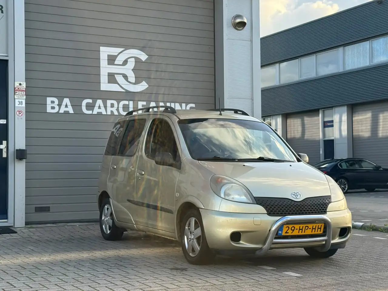 Toyota Yaris Verso 1.3-16V VVT-i Sol | Automaat | Airco, foto 3