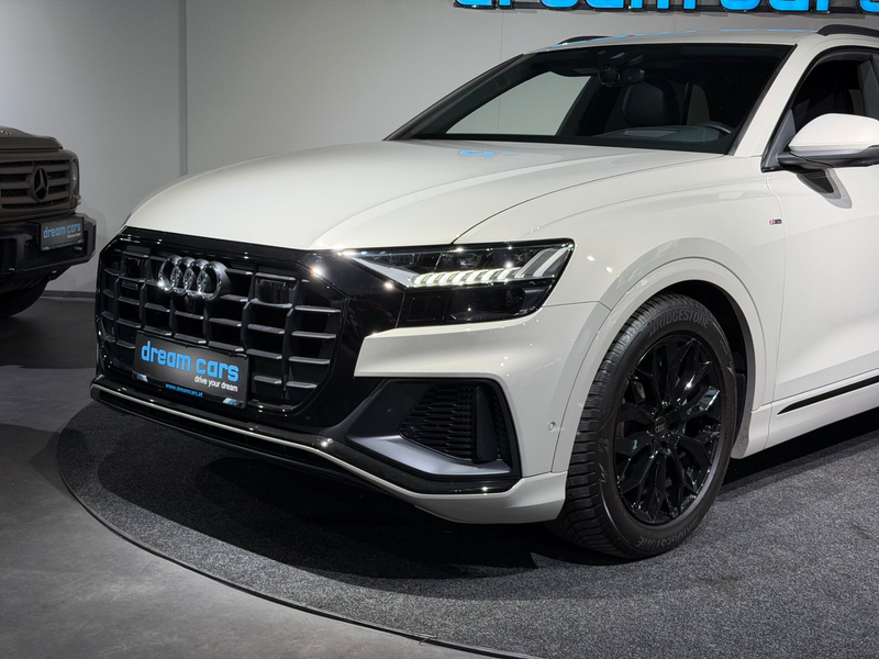 Audi Q8 55 TFSI e quattro / S-Line PLUS / Black Line / LU — photo 6