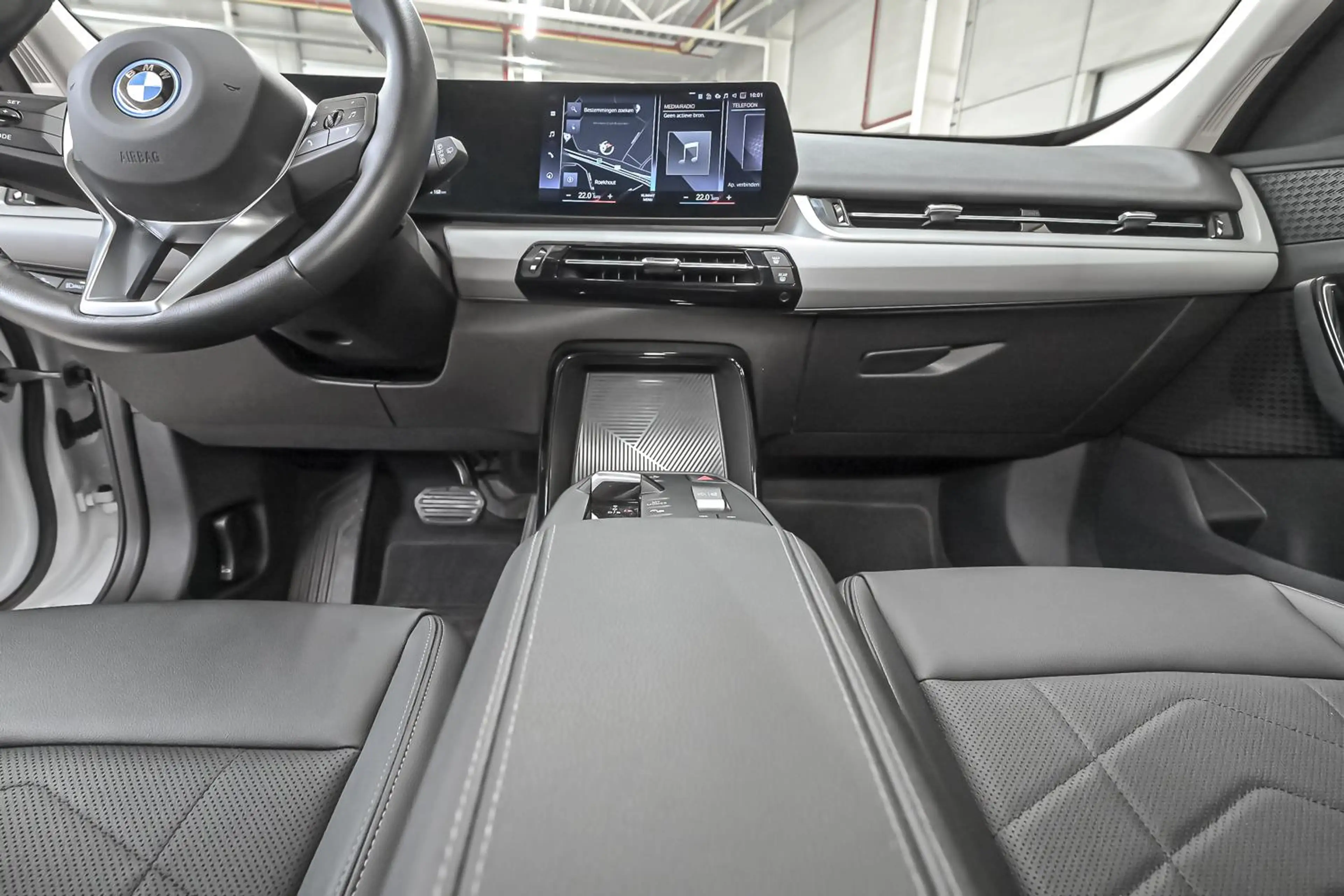 BMW iX1 30 xdrive- 2 ans/jaarr garantie — photo 7