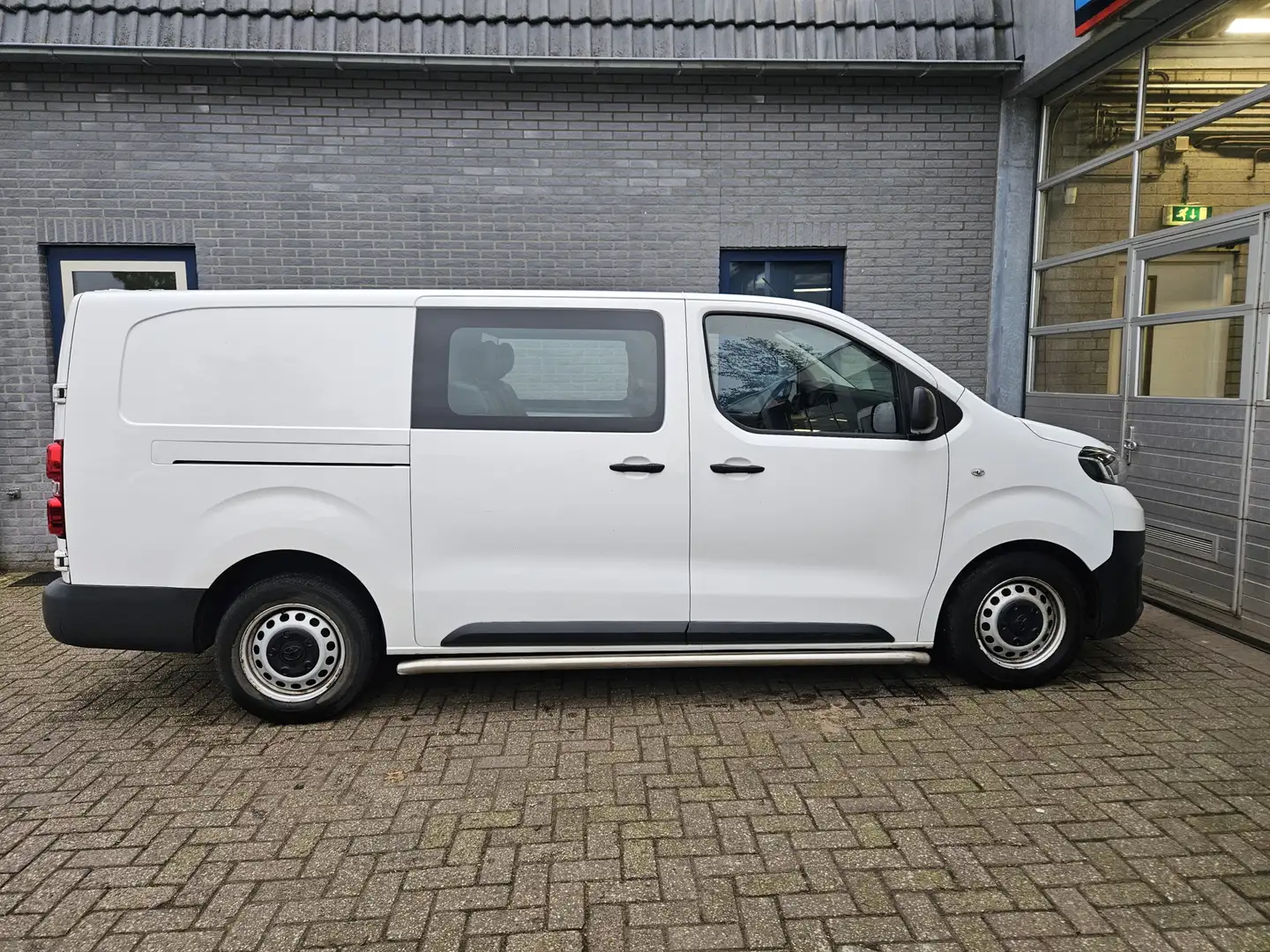Toyota Proace Worker 1.6 D-4D Cool Comfort Long DC Fehér - 2