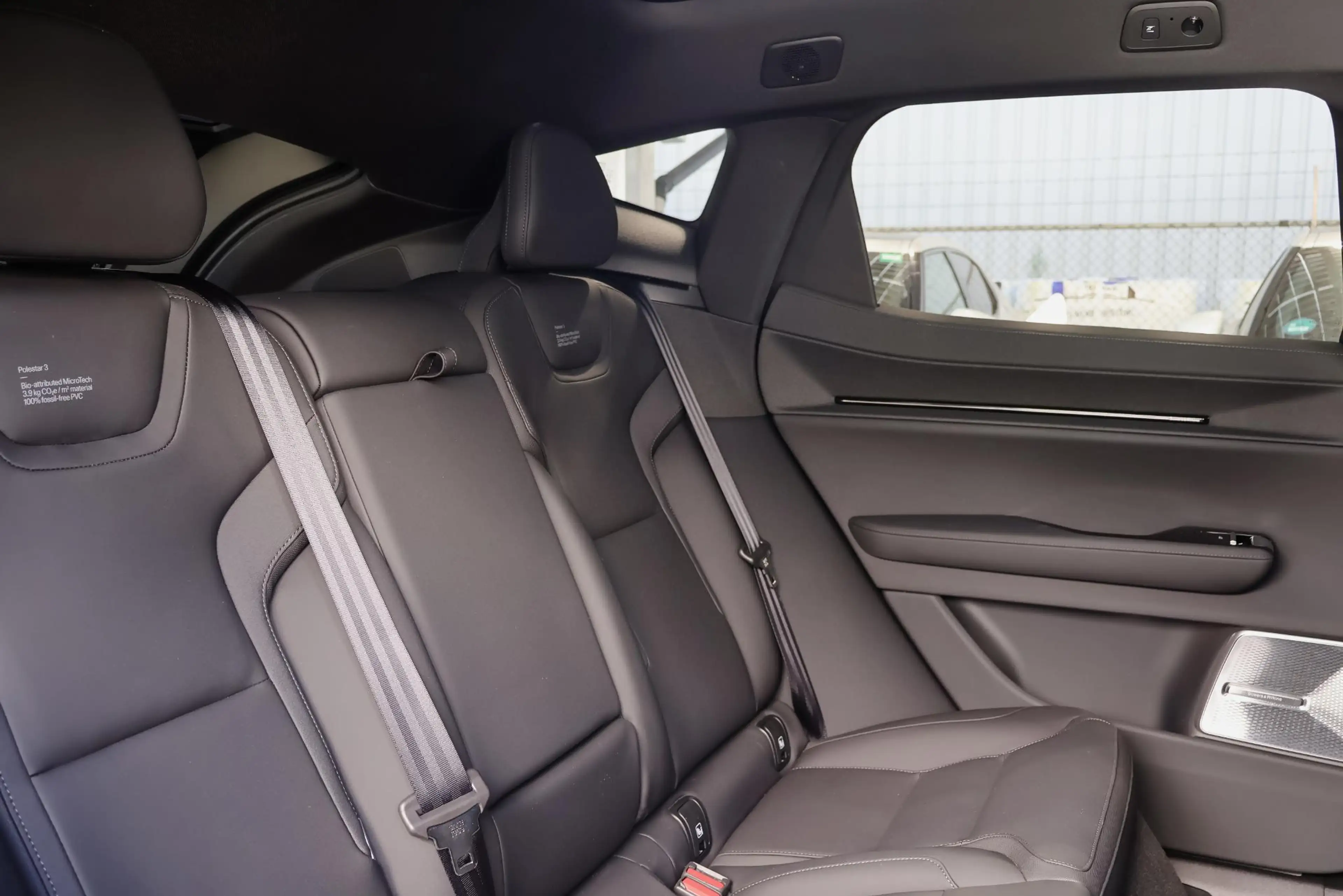 Polestar 3 Long range Single motor Pilot Plus 111 kWh | Adapt — photo 8