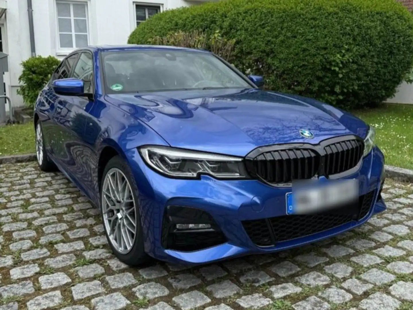 BMW 330 3er Plug-In-Hybrid 330e Aut. M Sport (Firmenwagen) Niebieski - 1
