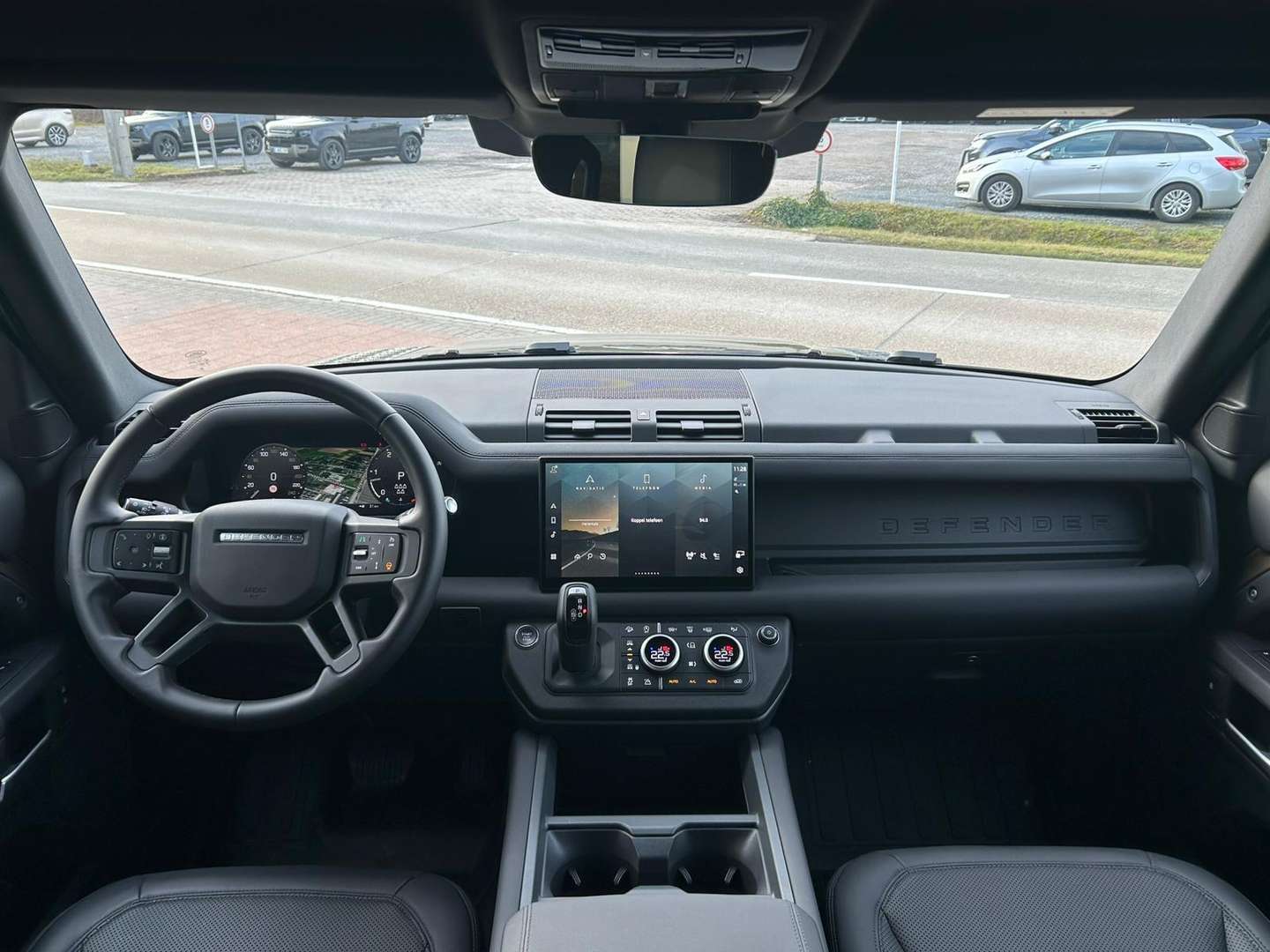 Land Rover Defender 110 X-Dynamic SE D250 -  - Joinsteer - #5