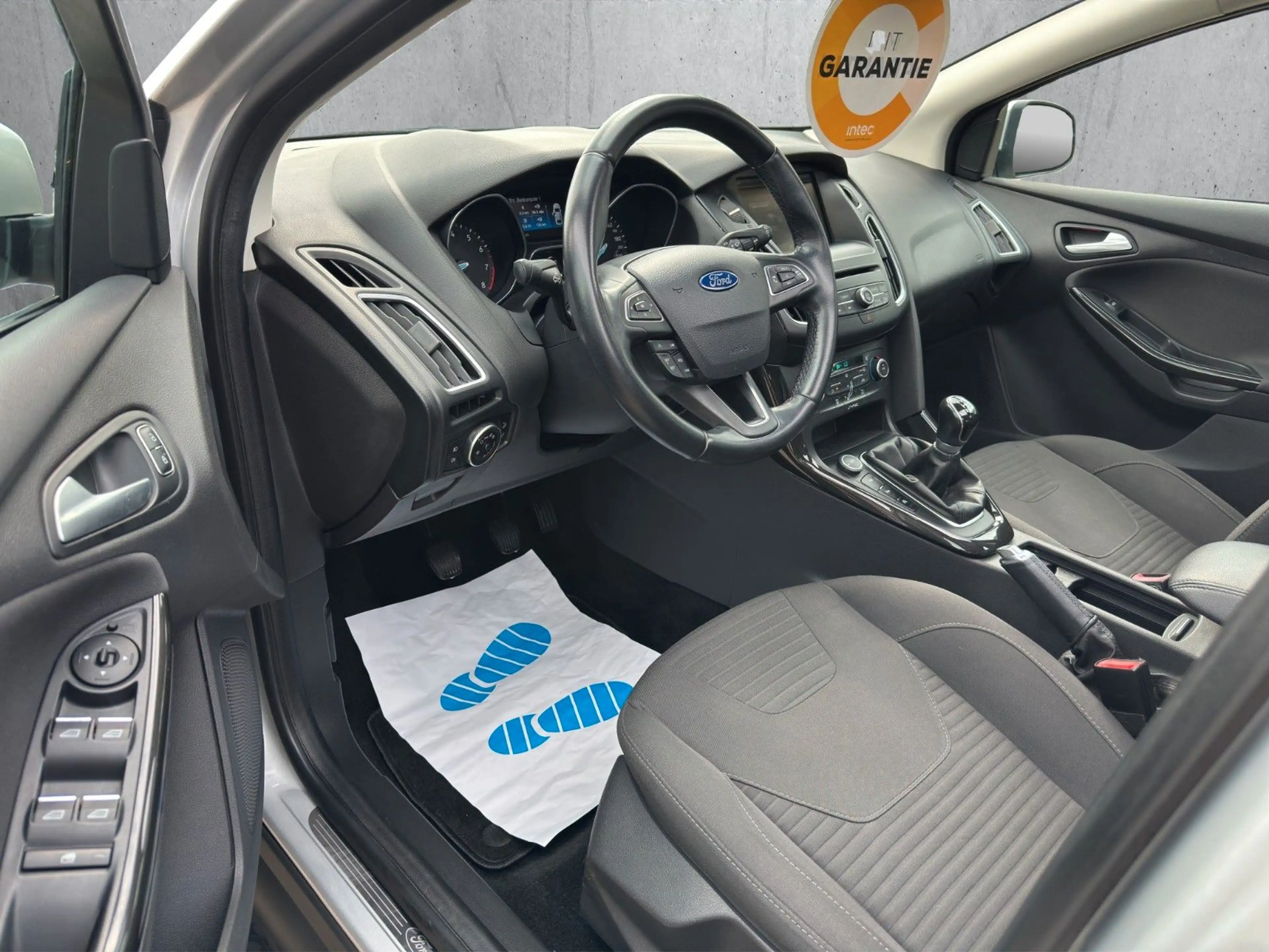 Ford Focus 1,0 EcoBoost Titanium* 63Tkm * Navi* SD * — photo 14