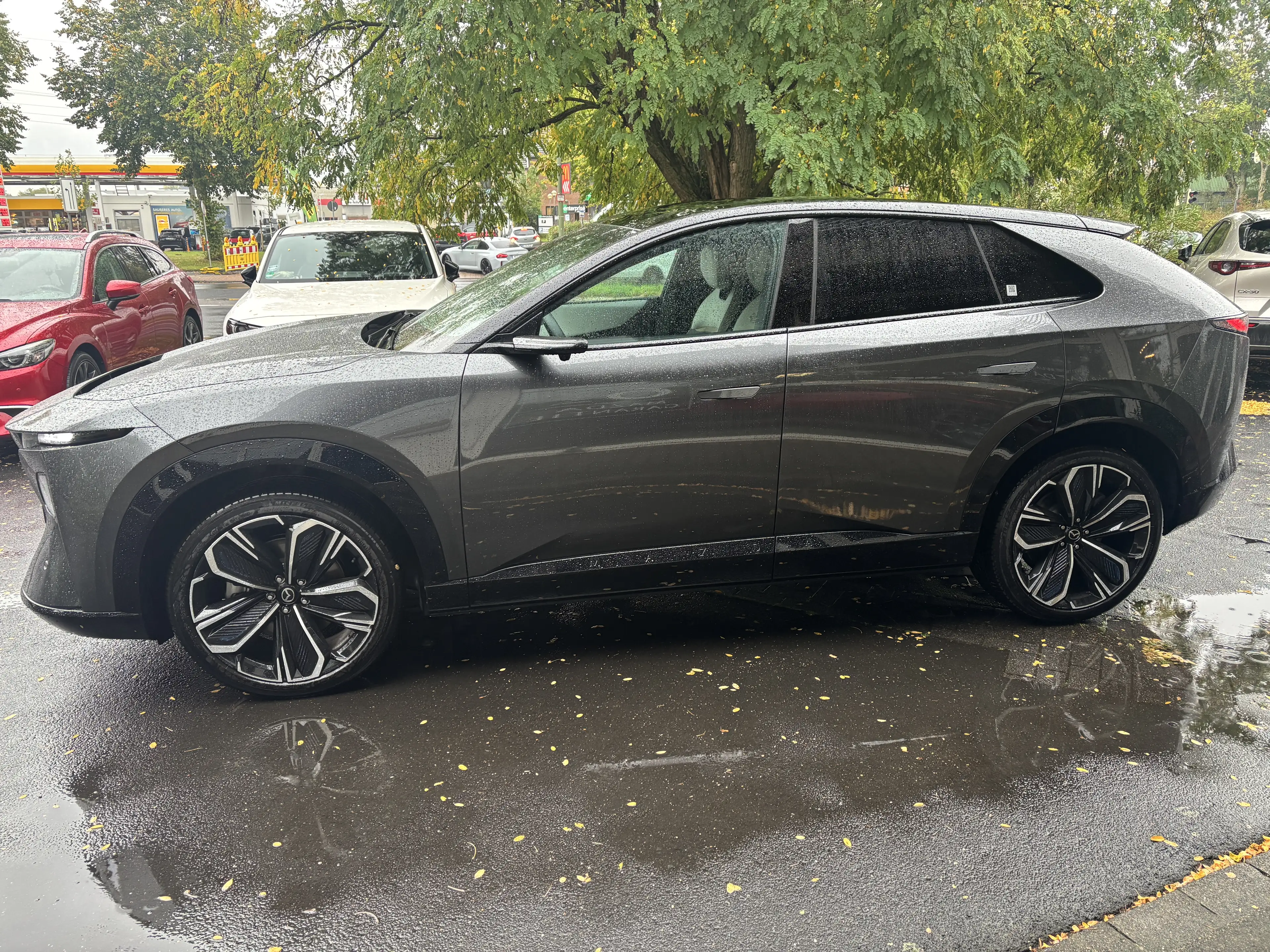 Mazda CX-6e Takumi Plus EV 258PS RWD — photo 2