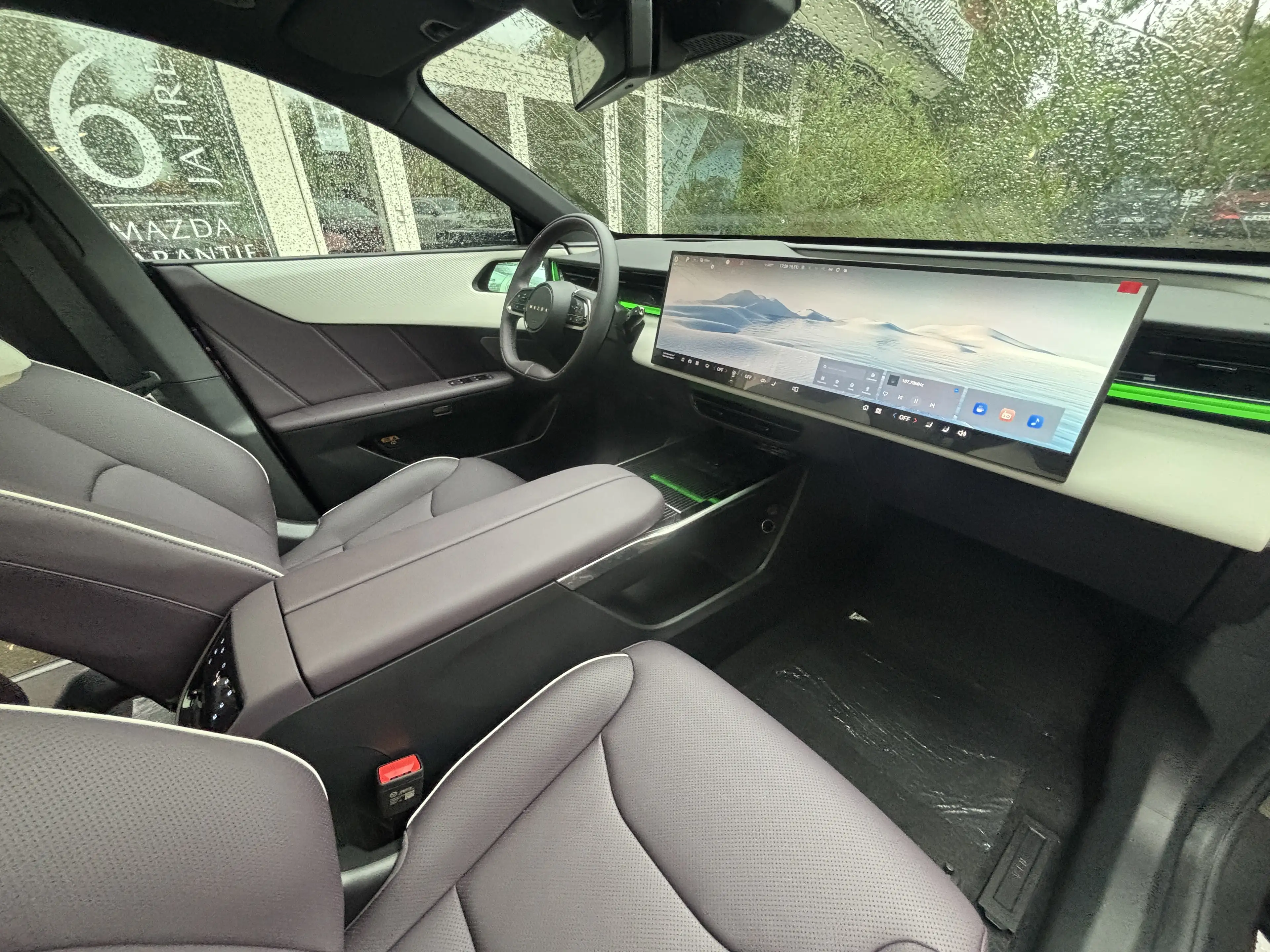 Mazda CX-6e Takumi Plus EV 258PS RWD — photo 13