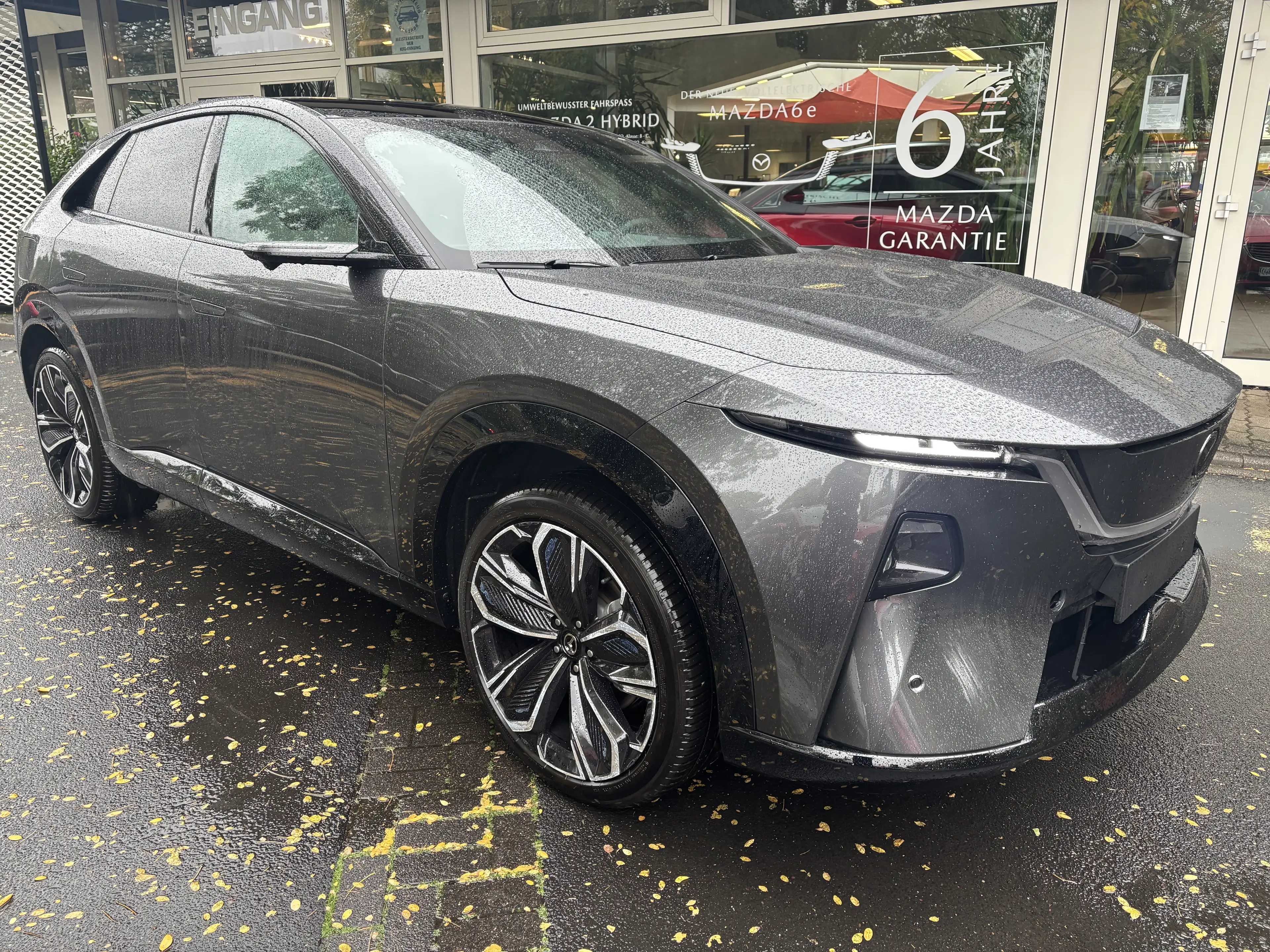 Mazda CX-6e Takumi Plus EV 258PS RWD — photo 6