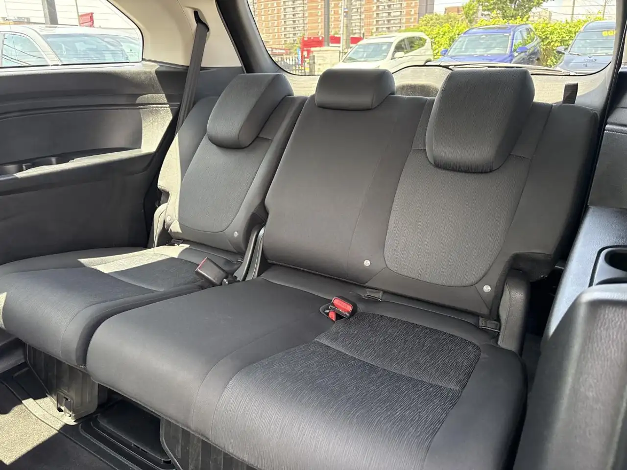 Honda Odyssey снимка Honda Odyssey