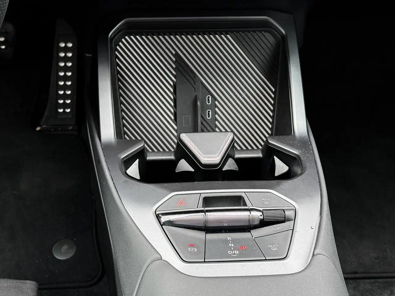 BMW iX3 50 xDrive M Sport HUD PANO AHK Standh. DAB 13