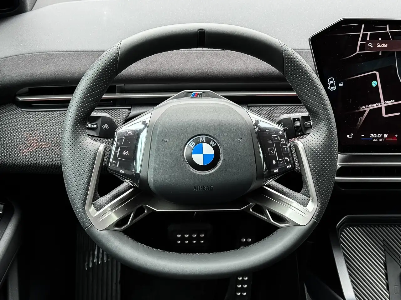 BMW iX3 50 xDrive M Sport HUD PANO AHK Standh. DAB 12