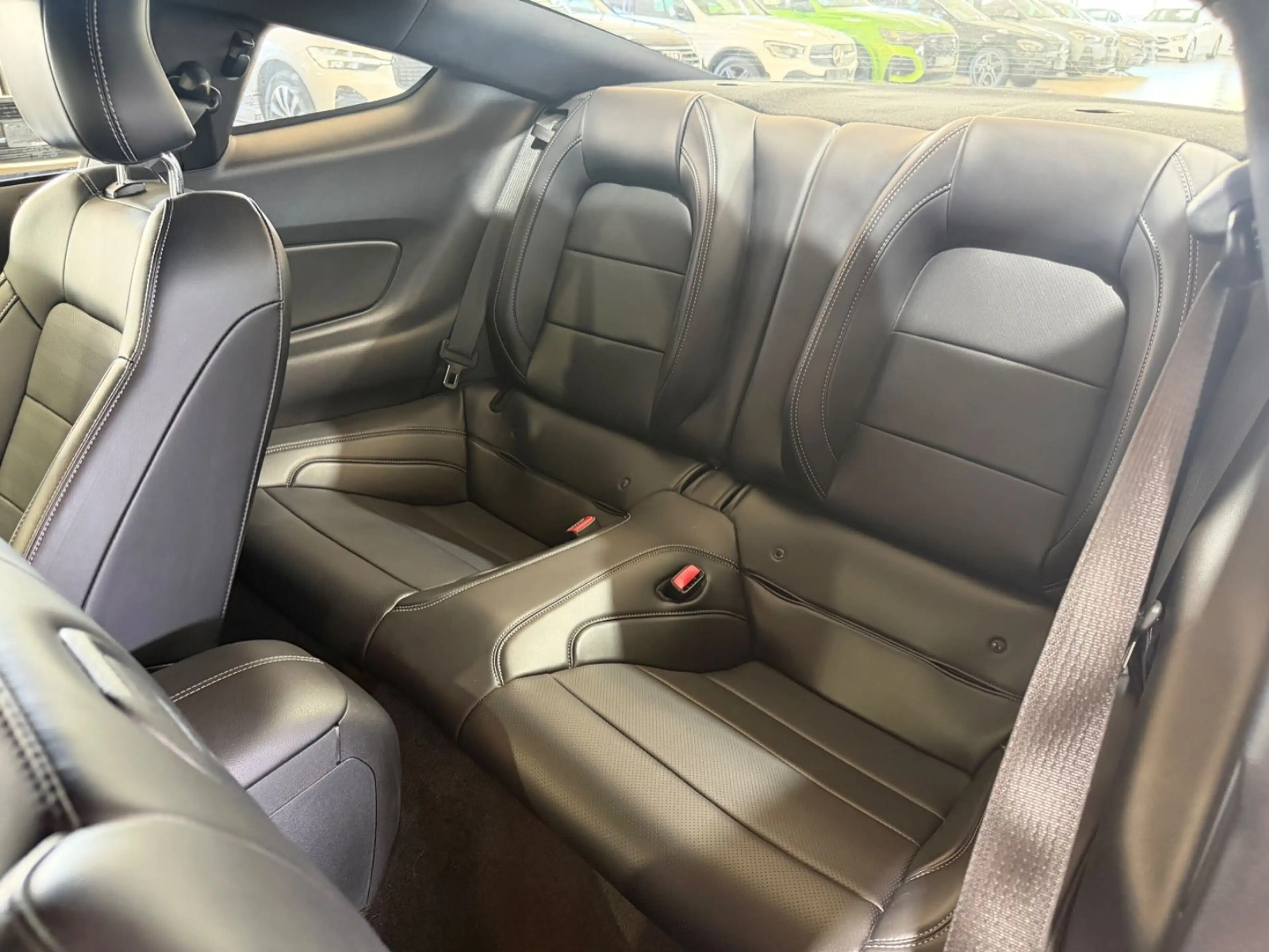 Ford Mustang GT Fastback — photo 14