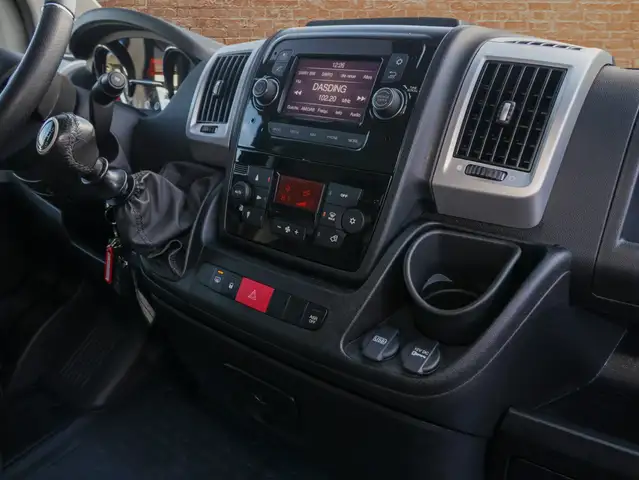Citroen Jumper view 10