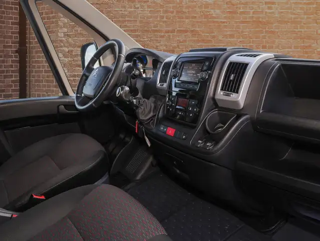 Citroen Jumper view 11