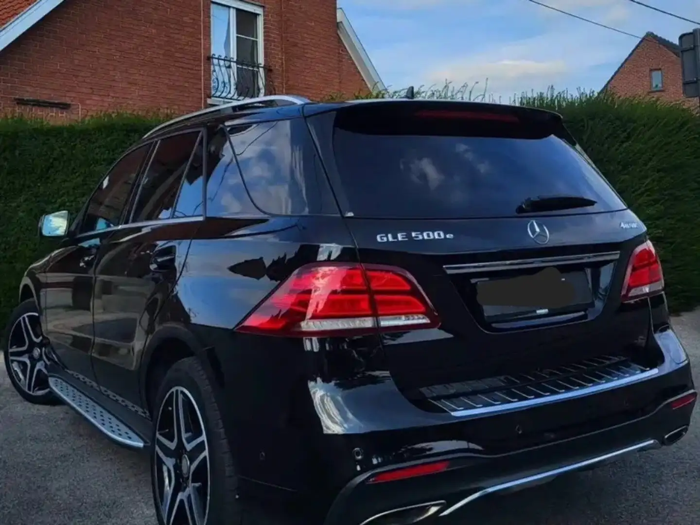 Mercedes-Benz GLE 500 e 4-Matic PHEV - 1