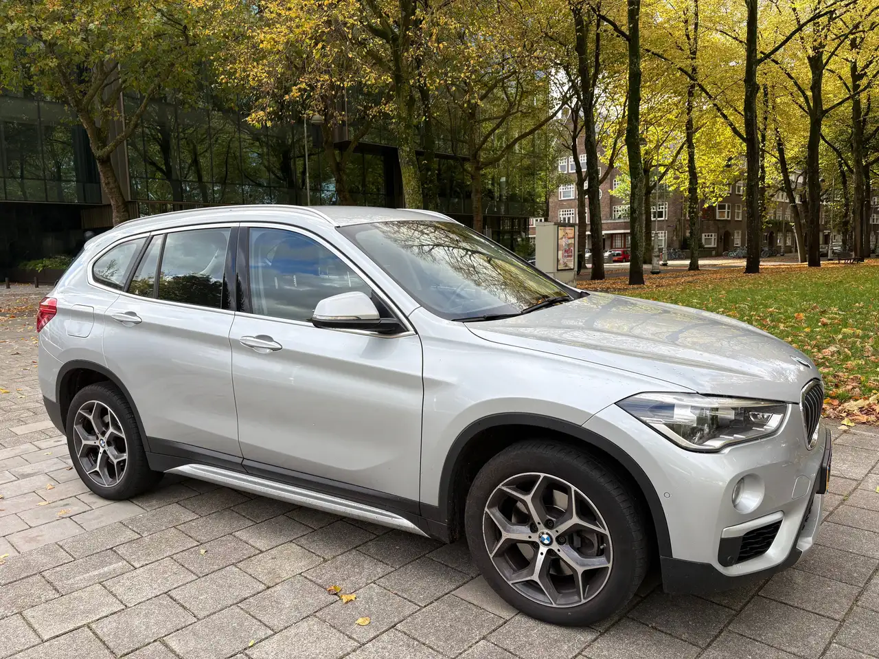 BMW X1