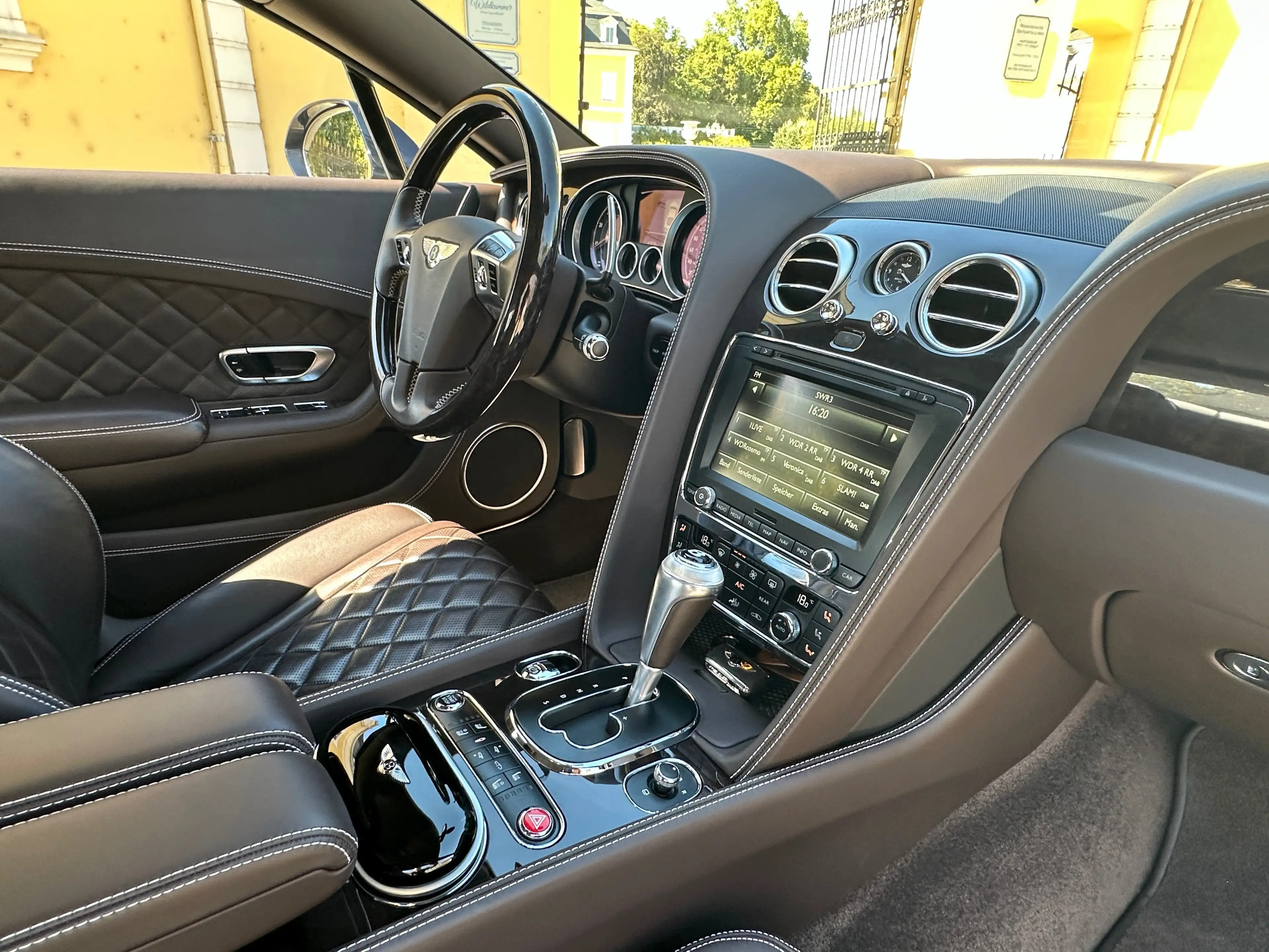 Bentley Continental Continental GT Speed — photo 15