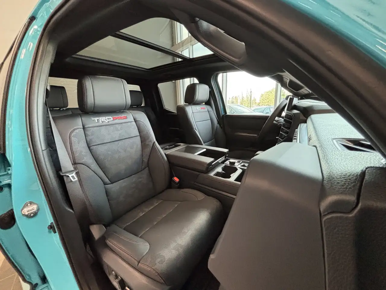 Toyota Tundra снимка Toyota Tundra
