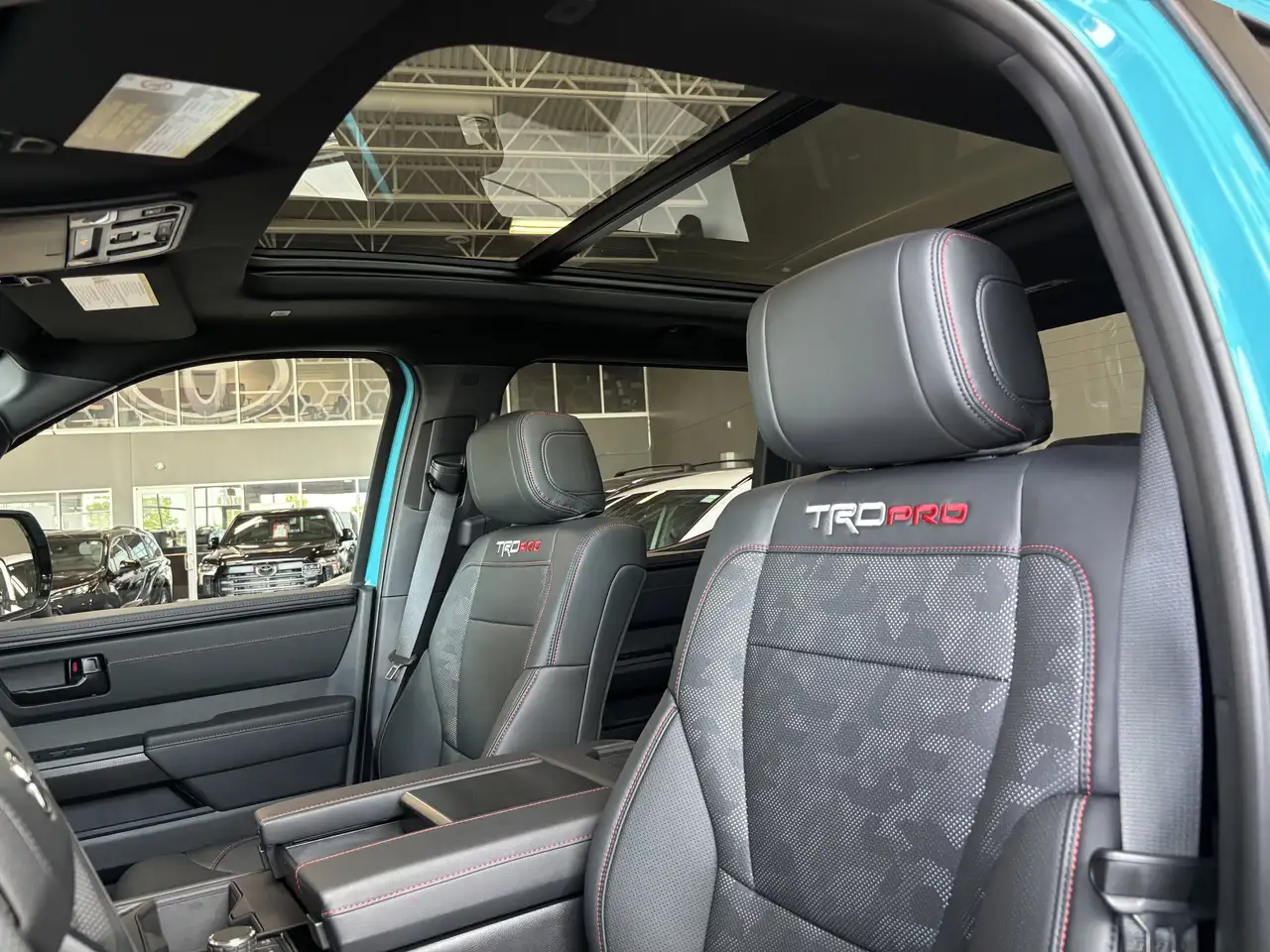 Toyota Tundra снимка Toyota Tundra
