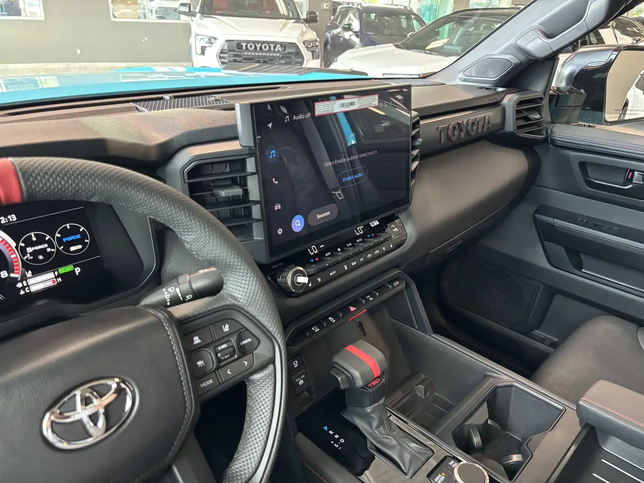 Toyota Tundra снимка Toyota Tundra