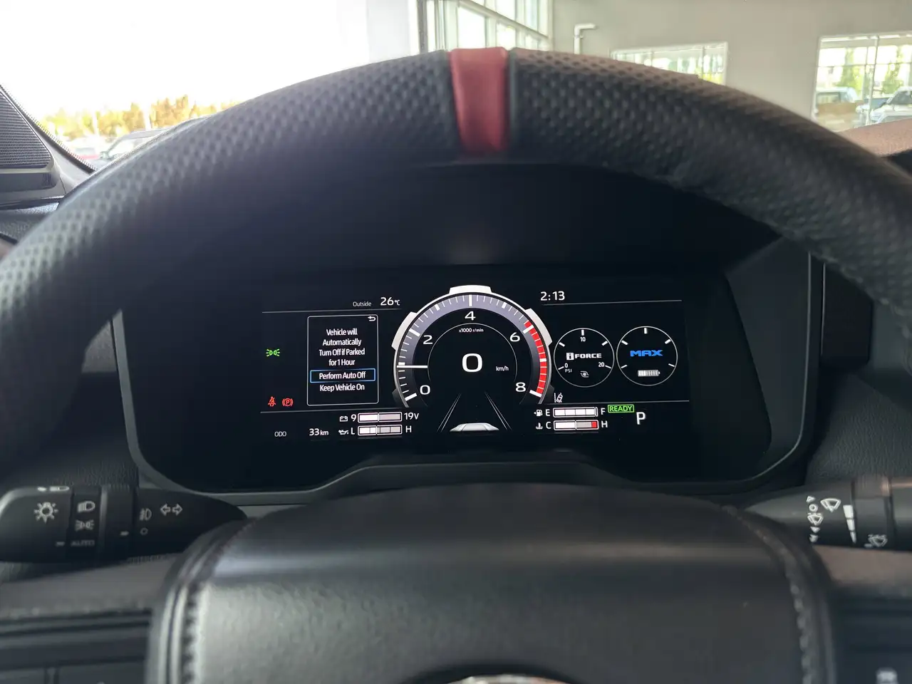 Toyota Tundra снимка Toyota Tundra