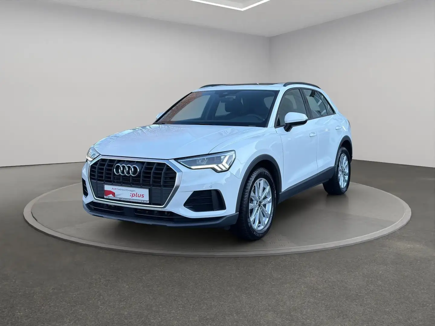 Audi Q3 35 TDI AHK+LED+PANO+KAMERA+SITZHZG Weiß - 2