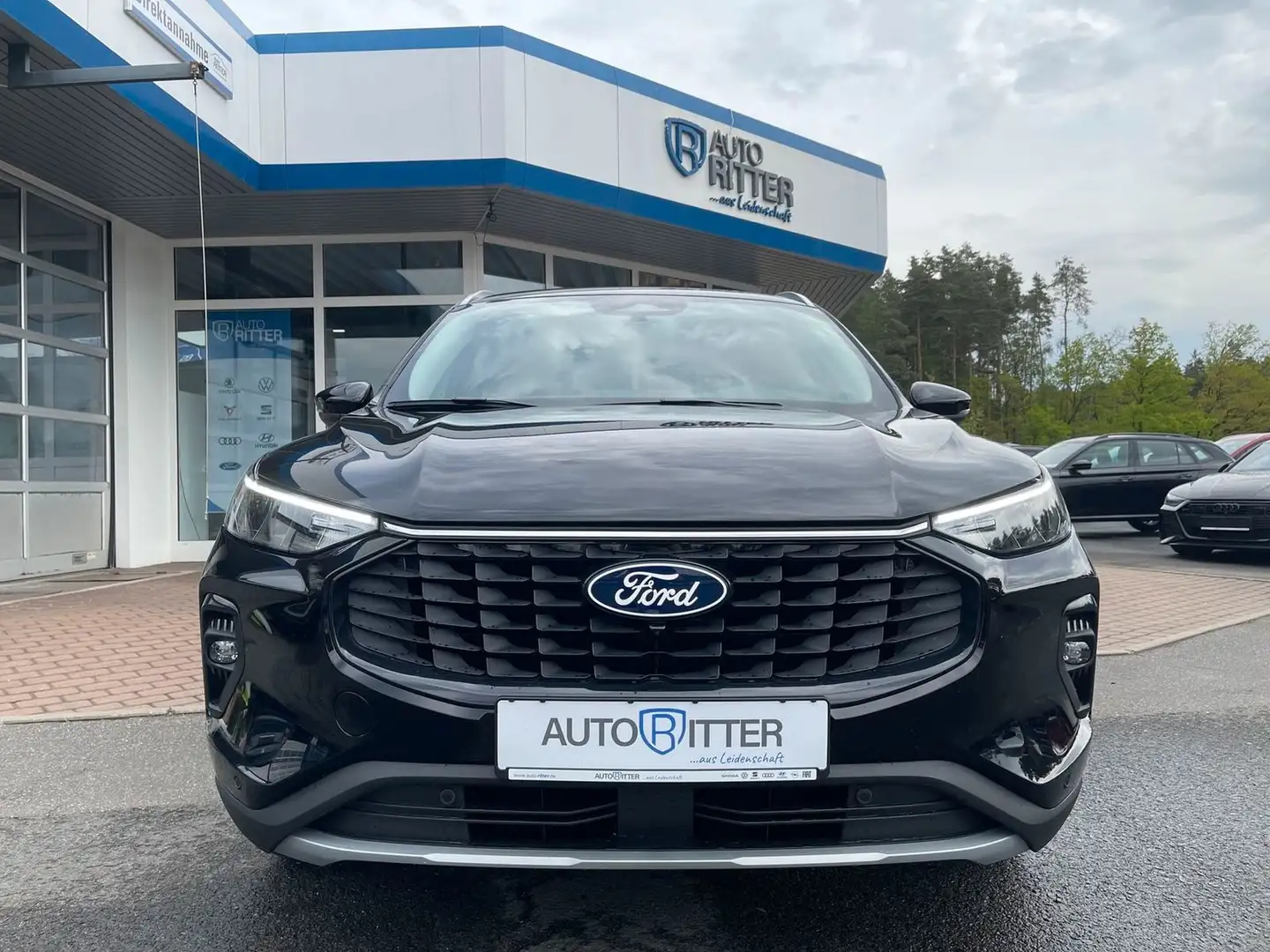 Ford Kuga Titanium Automatik ACC|Winterpaket Schwarz - 2