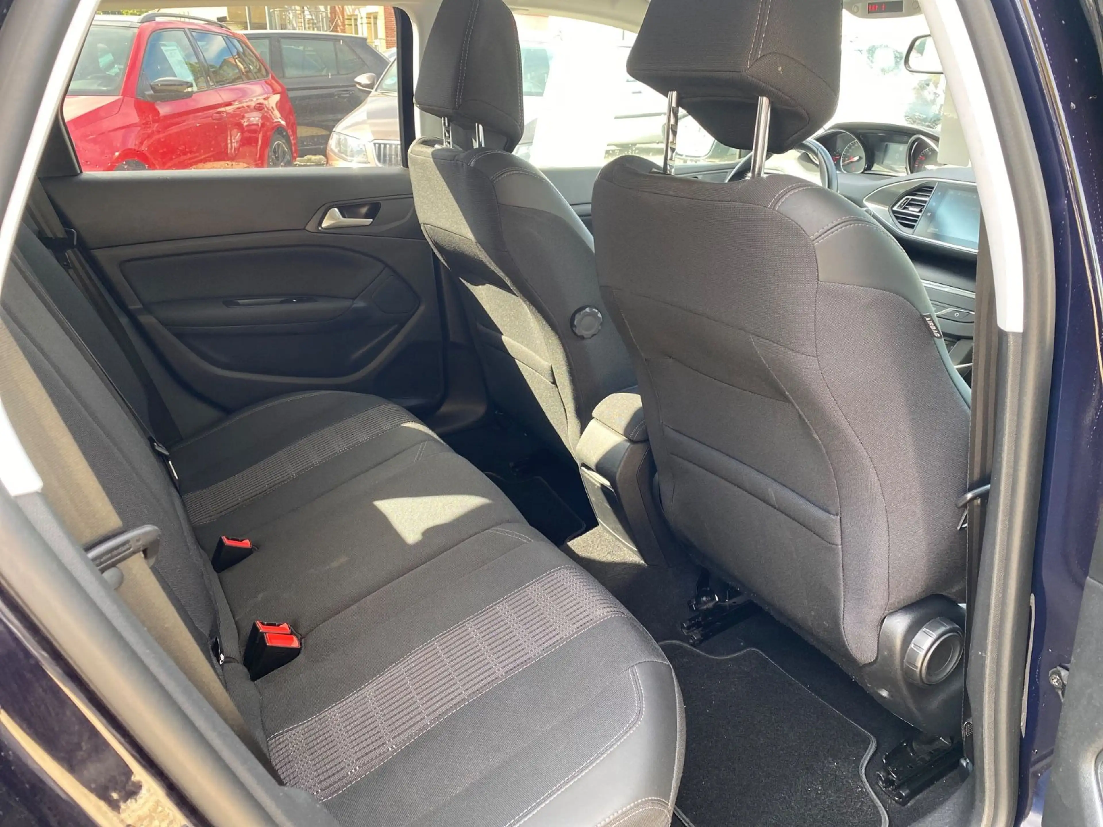 Peugeot 308 PureTech 130 Allure SW Klimatronik AHK — photo 15