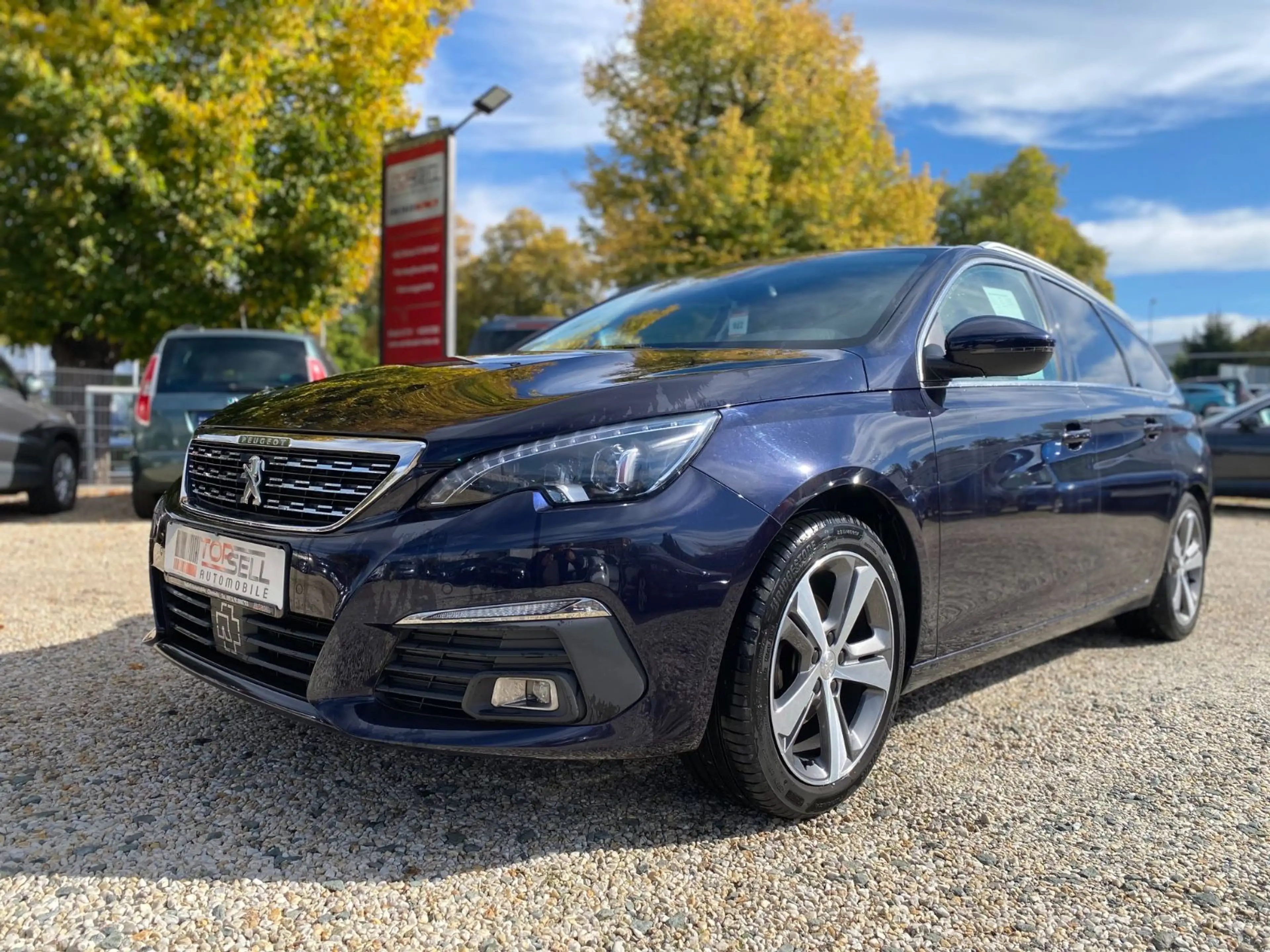 Peugeot 308 PureTech 130 Allure SW Klimatronik AHK — photo 3
