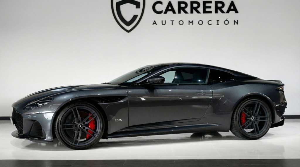 Aston Martin DBS Superleggera - foto 1