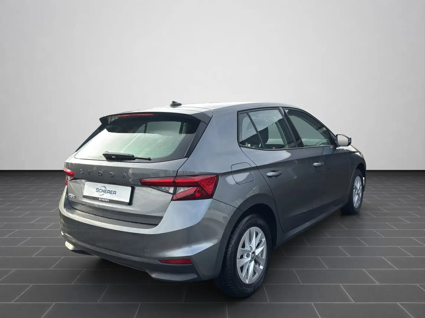 Skoda Fabia Selection 1.0 TSI DSG ACC KAM SHZ PDC Grau - 2