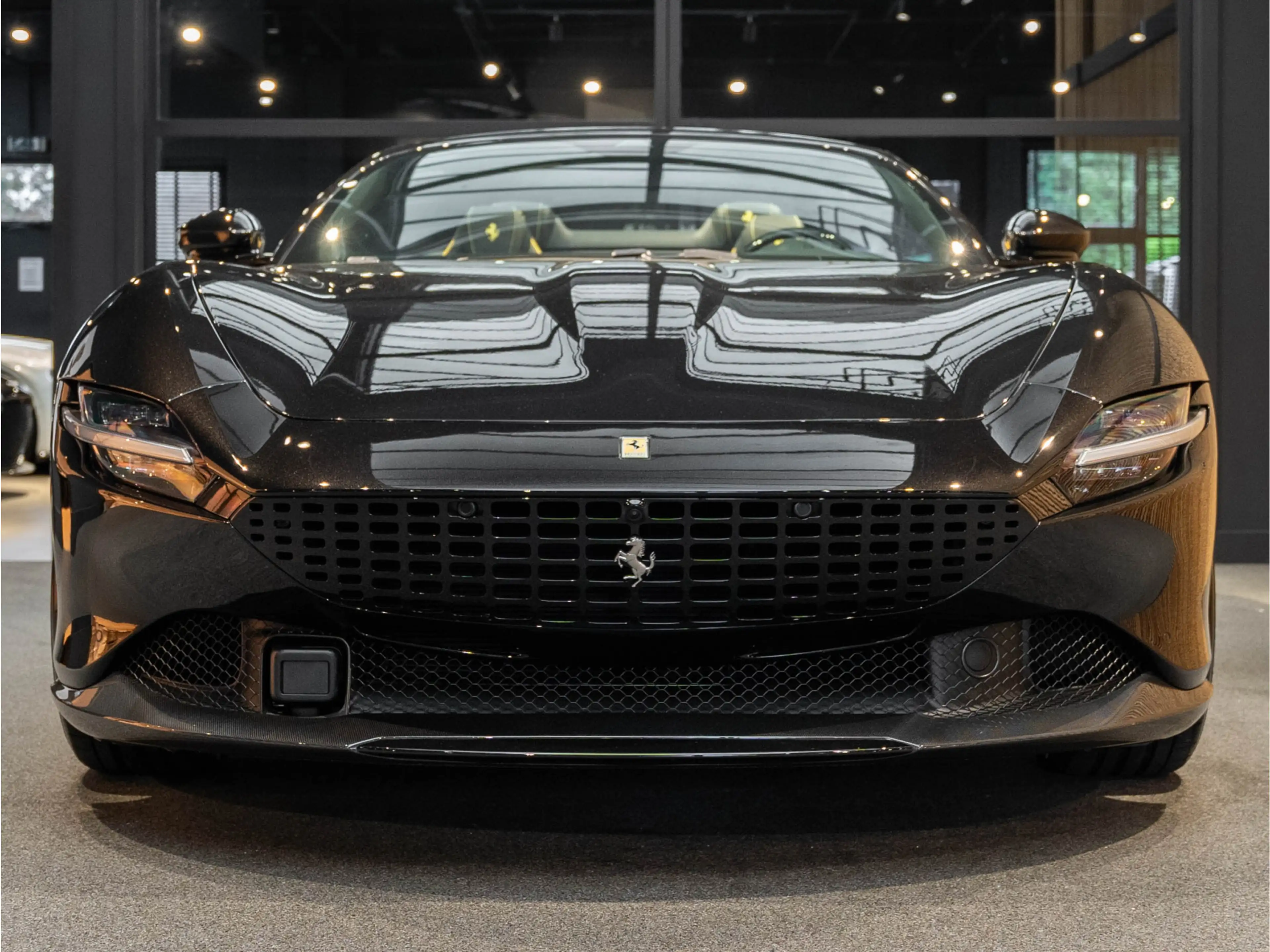 Ferrari Roma Spider V8 Full Carbon ADAS Roma Spider 3.9 V8 Carp — photo 2