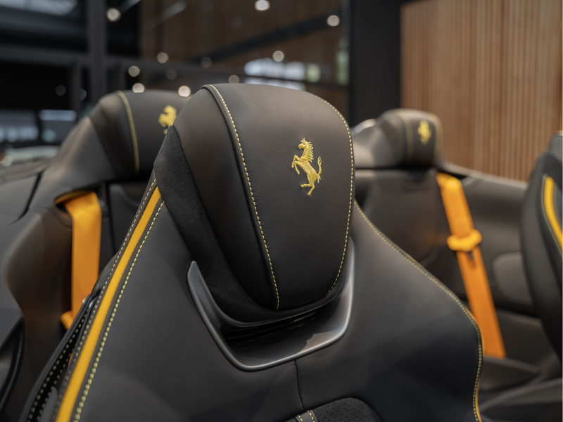 Ferrari Roma Spider V8 Full Carbon ADAS Roma Spider 3.9 V8 Carp — photo 11