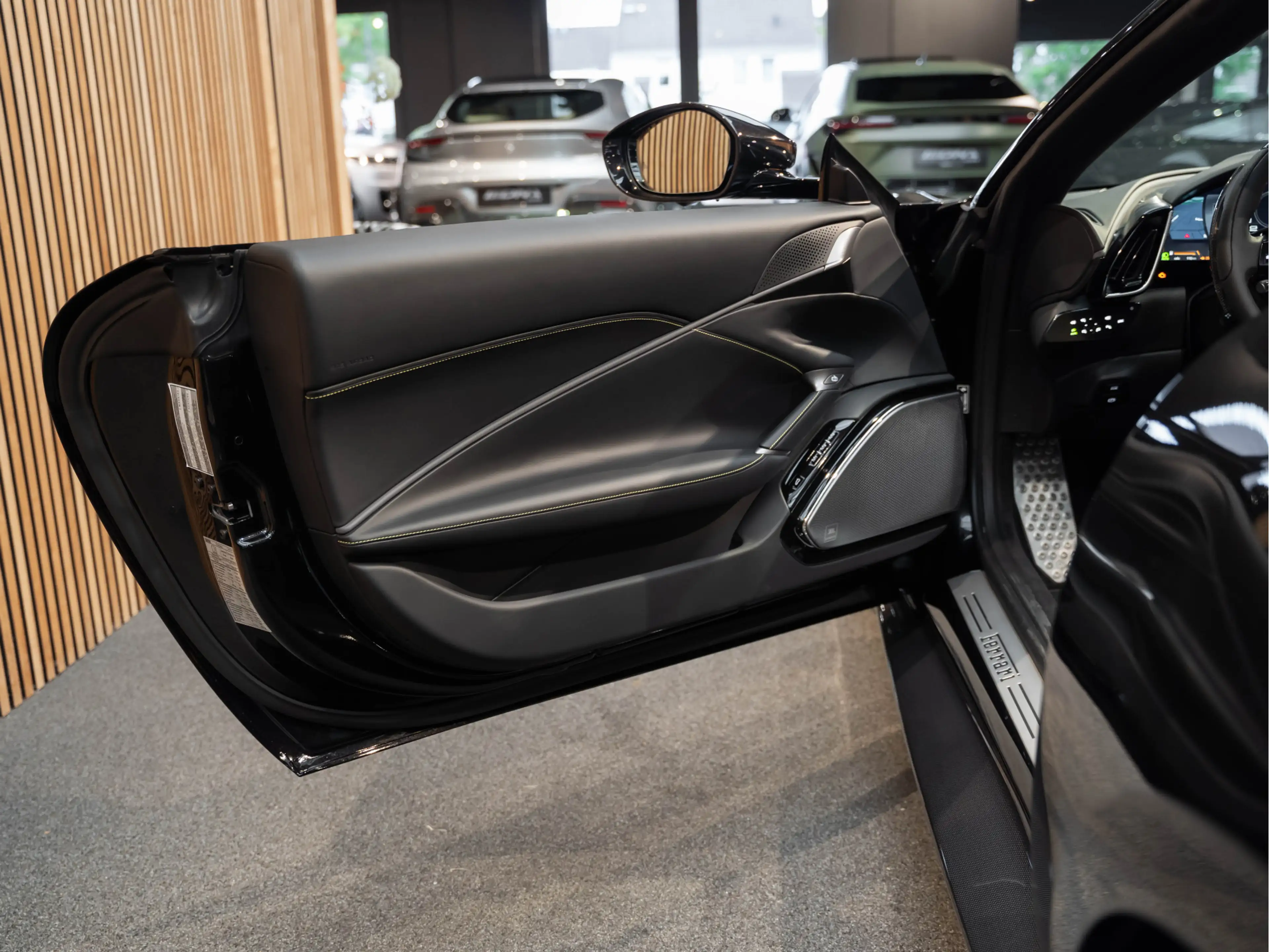 Ferrari Roma Spider V8 Full Carbon ADAS Roma Spider 3.9 V8 Carp — photo 6
