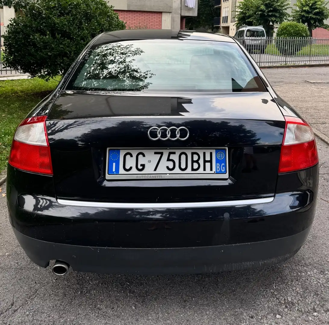 Audi A4 1.6 102cv - 1