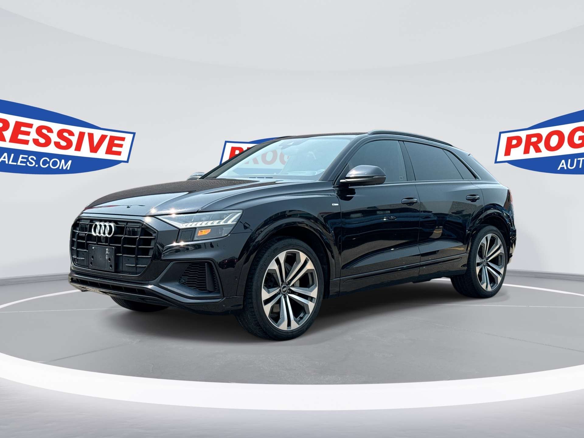 2021 Audi Q8 55 Technik