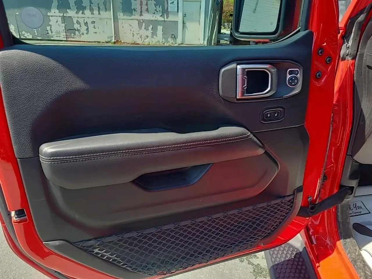 Jeep Wrangler снимка Jeep Wrangler