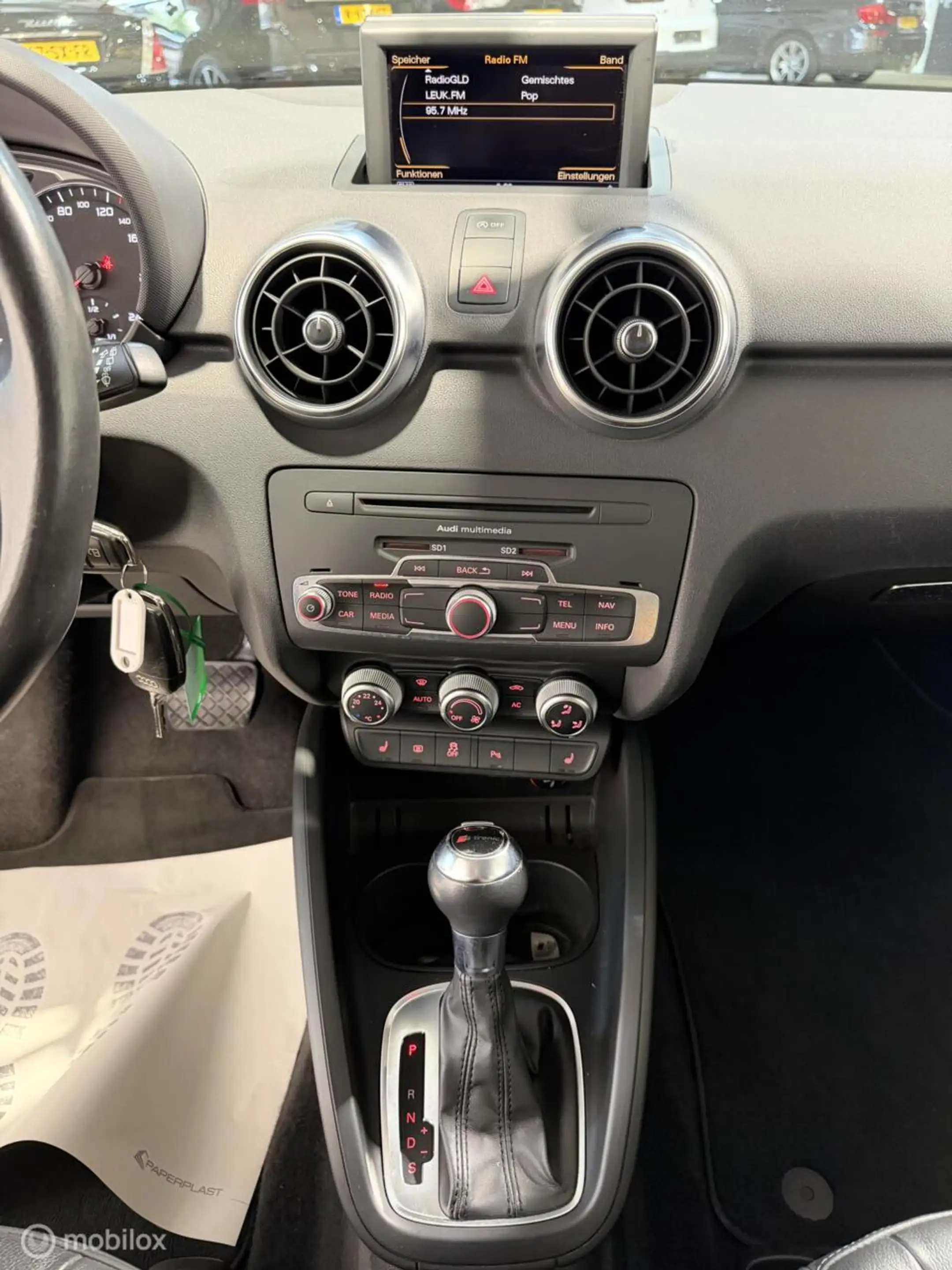 Audi A1 Sportback 1.4 TFSI Pro Line S AUT/CLIMA/LEDER/PDC — photo 7