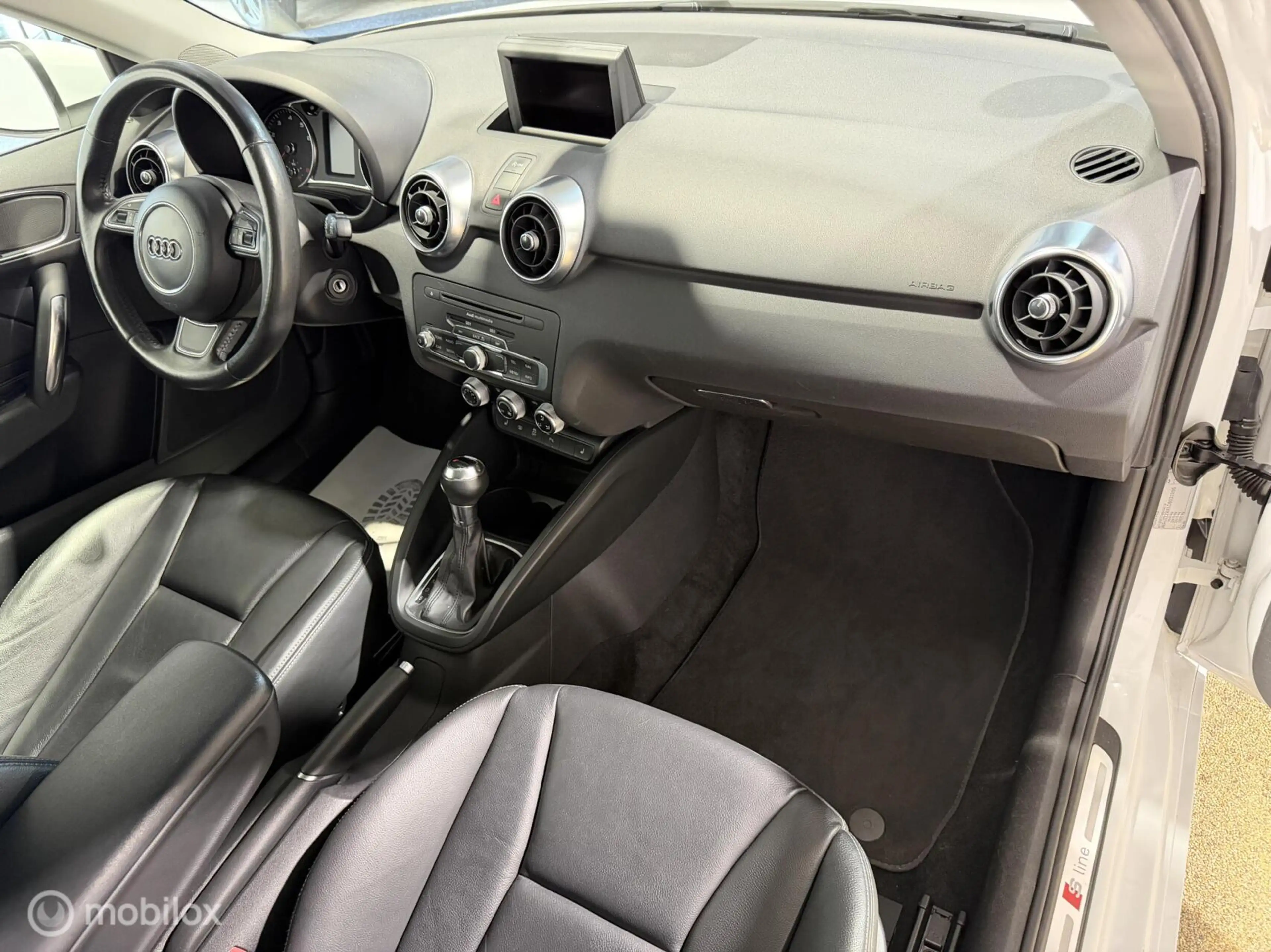 Audi A1 Sportback 1.4 TFSI Pro Line S AUT/CLIMA/LEDER/PDC — photo 15