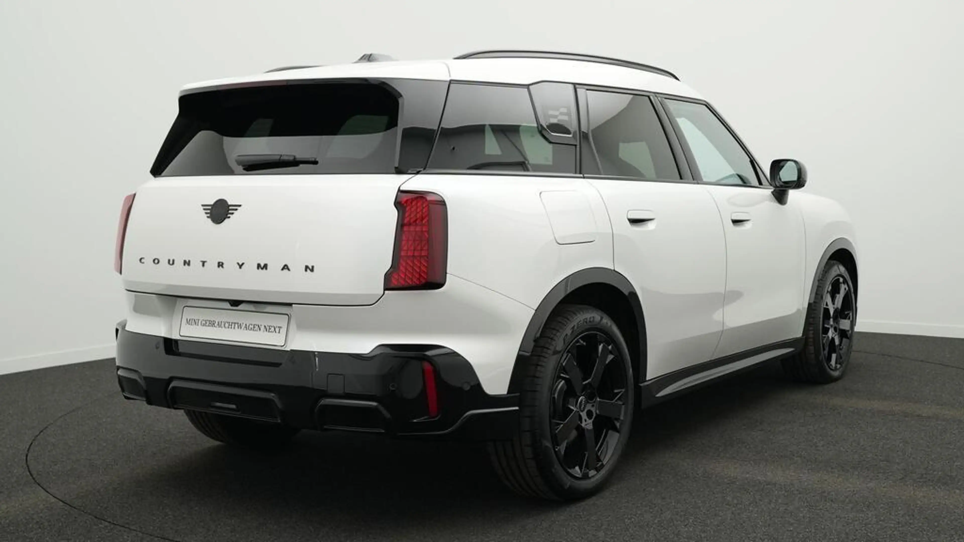 MINI Countryman C John Cooper Works Trim — photo 4