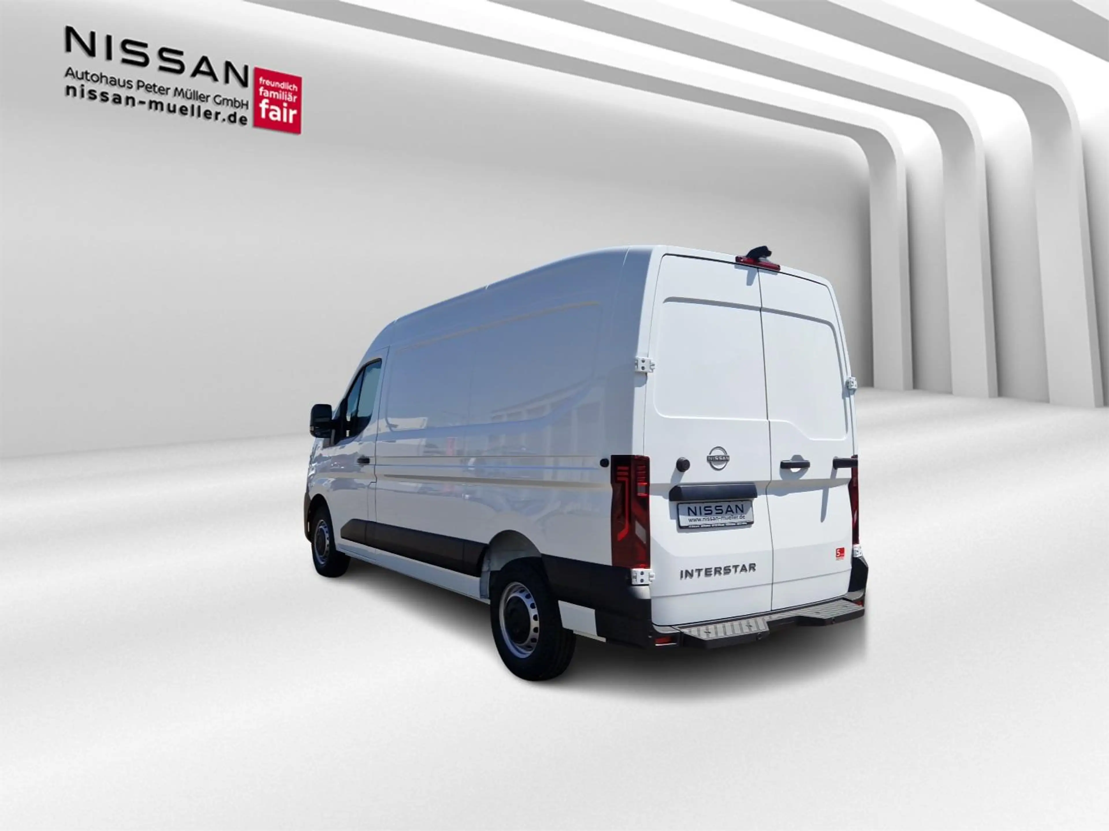 Nissan Interstar Kasten N-Connecta  L2H2 35 dci130 FWD MT LRB 270 B — photo 5