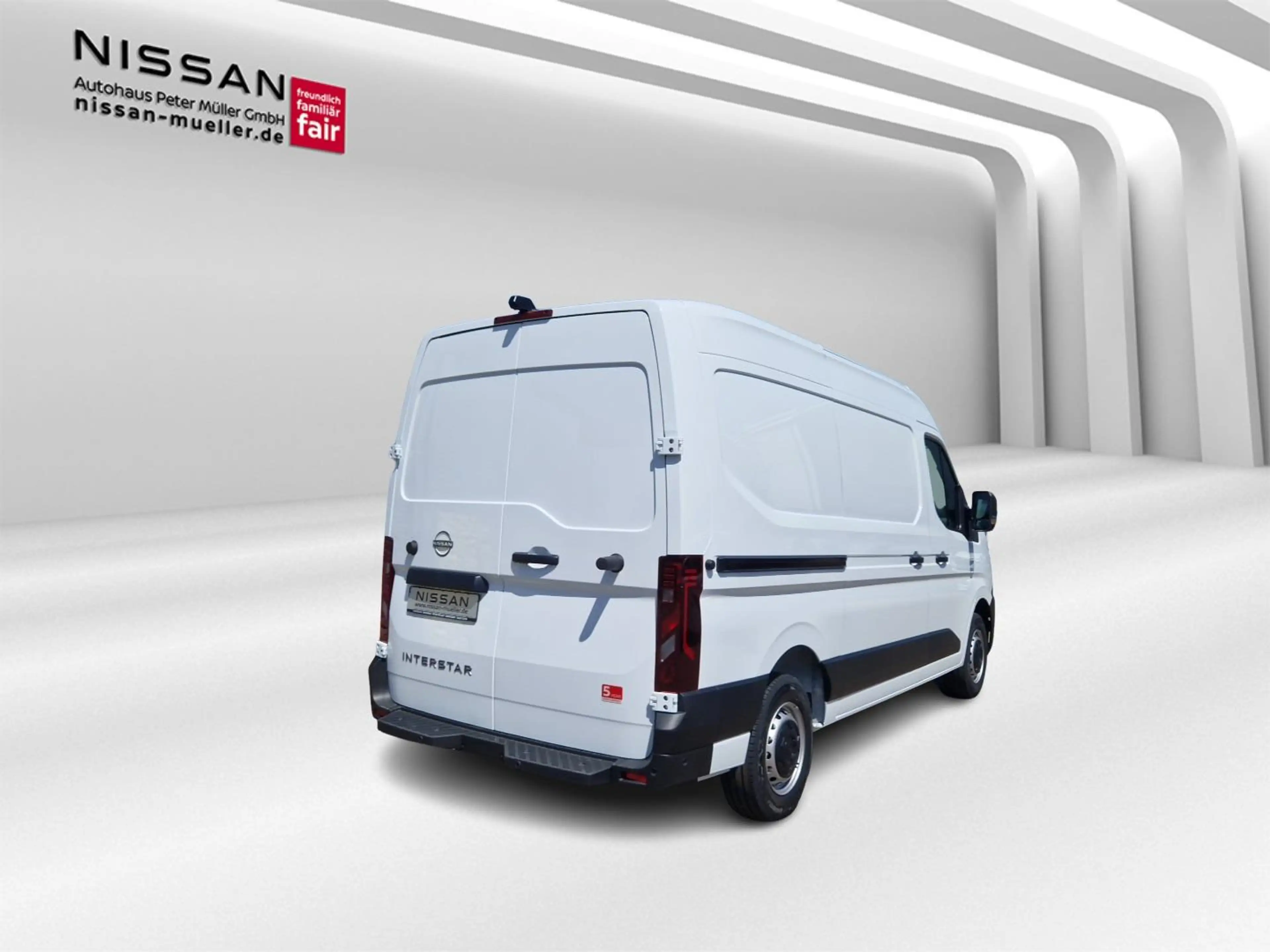 Nissan Interstar Kasten N-Connecta  L2H2 35 dci130 FWD MT LRB 270 B — photo 7